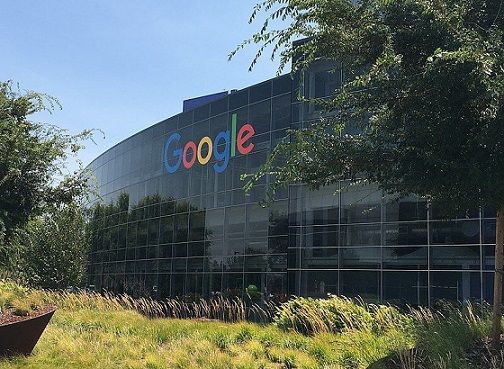 Googleplex, kantor pusat Google yang terletak di Mountain View, California, Amerika Serikat/tugu jatim