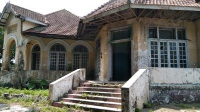 Bella Vista, salah satu peninggalan Belanda yang berada di Kota Malang tidak terawat dengan baik/tugu jatim