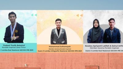 Empat member Pondasi meraih prestasi di ajang AECOM, Thabed Tholib Baladraf (kiri), Muhammad Zulhamsyah (tengah), Keukeu Apriyanti Latifah dan Zainul Arifin (kanan)/tugu jatim