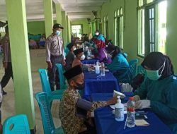 2.000 Dosis Vaksin dari Polres Bojonegoro Sasar Warga Sumberrejo