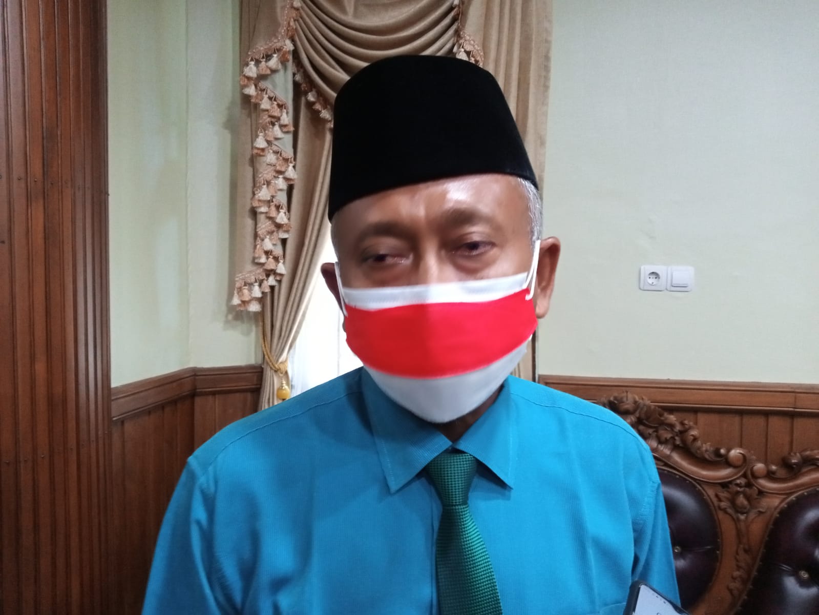 Ketua DPRD Tuban sekaligus Wakil Ketua Satgas Covid-19 Kabupaten H.M. Miyadi. (Foto: Mochamad Abdurrochim/Tugu Jatim)