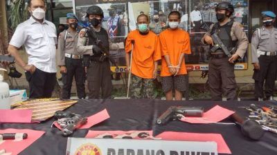 Polresta Malang Kota saat sesi konferensi pers ungkap kasus pencurian kendaraan bermotor di Kota Malang, Senin (4/10/2021). (Foto: M Sholeh/Tugu Malang/Tugu Jatim) maling motor