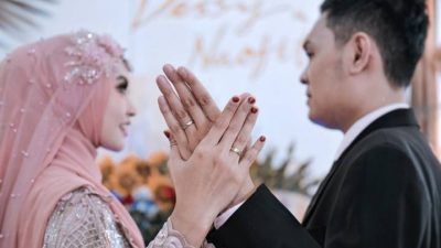 Ilustrasi pernikahan dini karena dispensasi nikah. (Foto: Pexels) tugu jatim