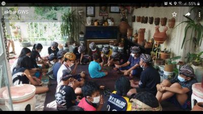 Suasana Festival Lempung Agung di Kampung Gerabah Penanggungan Kota Malang. (Foto: Dokumen) tugujatim