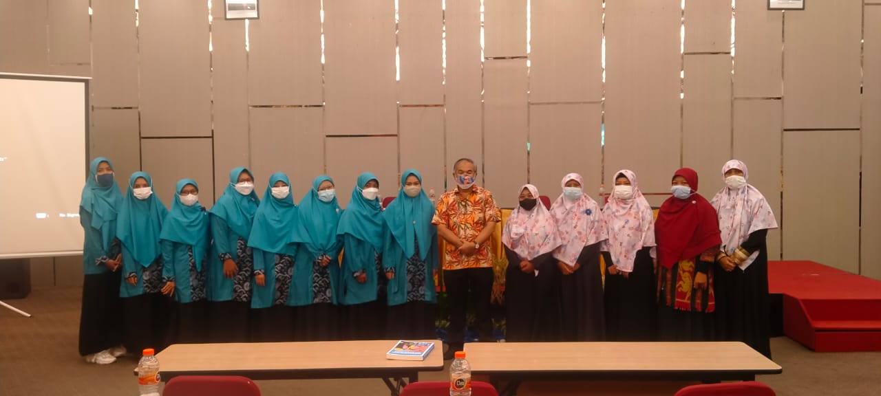 Dr Aqua Dwipayana Sarankan Guru Menjadikan Siswa Cerdas Sebagai Mitra di Kelas 4 25baf599 4817 431b b61f 2a401a25a850