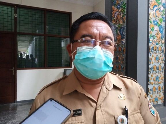 Kepala Dinas Kesehatan Kabupaten Tuban, Bambang Priyo Utomo, saat ditemui awak media dalam acara Vaksinasi di Gedung Korpri Tuban./tugu jatim
