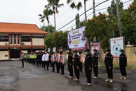 Apel Gelar Pasukan Operasi Zebra Semeru 2021 dihalaman Mapolres Bojonegoro, Senin (15/11/2021). /tugu jatim