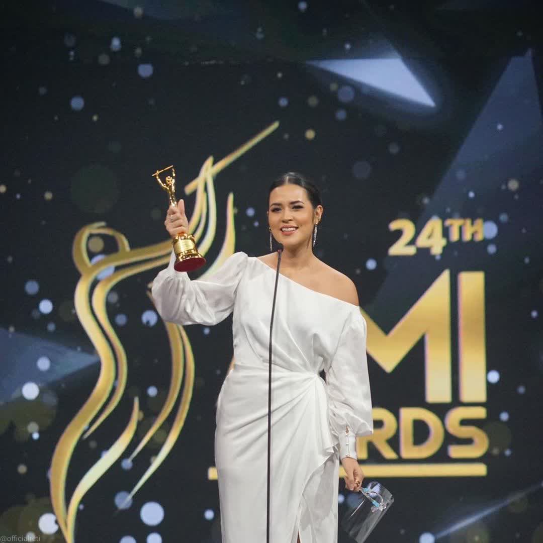 Raisa menjadi salah satu pemenang di AMI Awards 2021. (Foto: Dokumen/Tugu Jatim)