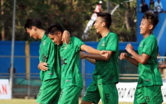 Pemain Persekap melakukan selebrasi setelah menjebol gawang Asifa Malang./tugu jatim