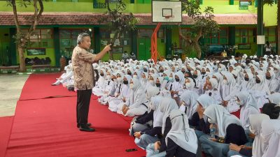 Dr Aqua Dwipayana.(Foto: Aisyah Nawangsari Putri/Tugu Malang/Tugu Jatim)