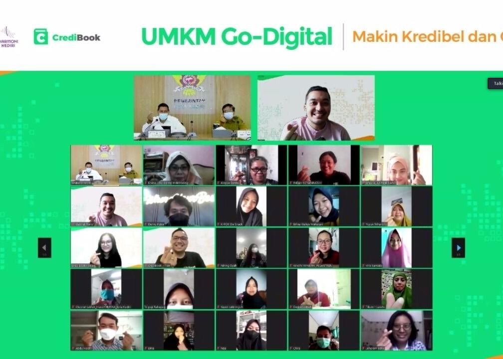 Pemkot Kediri gandeng platform CrediBook untuk memberikan pelatihan kepada pelaku UMKM. (Foto: Dokumen/Tugu Jatim)