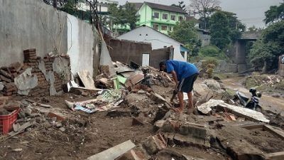 Kerusakan rumah warga Kota Malang yang berada di DAS Berantas usai diterjang banjir bandang. /tugu jatim