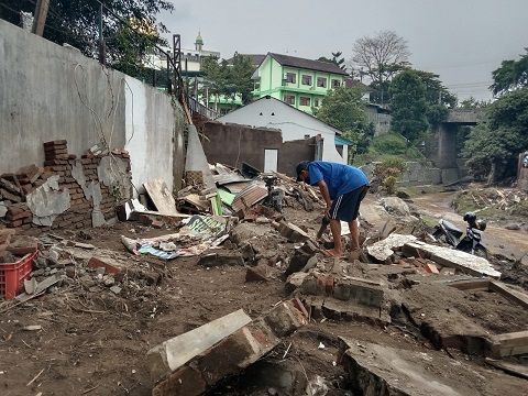 Kerusakan rumah warga Kota Malang yang berada di DAS Berantas usai diterjang banjir bandang. /tugu jatim