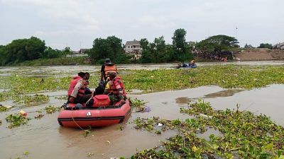 Jeritan Histeris Penumpang Melengking saat Perahu Penyeberangan Tenggelam di Sungai Bengawan Solo