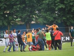 Pemukulan Ketua DPRD Kota Pasuruan di Liga 3 Jatim, Pelatih AFA Syailendra Berharap Tidak Dibawa Ke Ranah Hukum