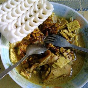 Kuliner Orem-Orem. (Foto: WikiMedia/Tugu Jatim)