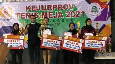 Windi Banyu Bening, atlet tenis meja Kota Batu menyabet juara 1 di Kejurprov U-18 Junior.