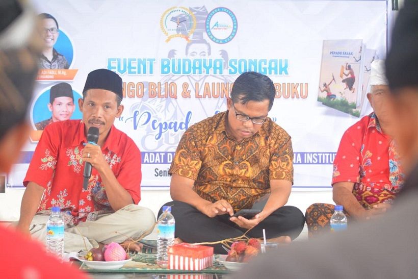 Acara bedah buku "Pepadu Sasak Persepktif Etnopsikologi" pada Selasa, (2/11/2021/tugu jatim