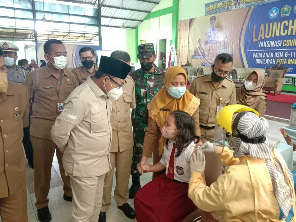 Vaksinasi anak. (Foto: Rubianto/Tugu Malang)