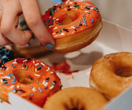 Resep Donat Kentang yang Empuk untuk Camilan Keluarga 8 Ilustrasi donat