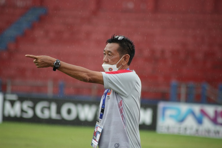 Pelatih Kepala Persedikab, Tony Ho.