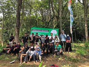 Kriris Iklim Global, IMM Malang Raya Tanam 600 Pohon di Gunung Pucung Kota Batu