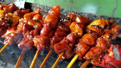 Sate Kambing Muda. (Foto: Mochamad Abdurrochim/Tugu Jatim)