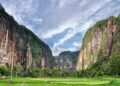 Lembah Harau, salah satu pesona wisata yang ada di Indonesia, tepatnya di Sumatra Barat. (Foto: Pemkab Lima Puluh Kota, Sumbar) tugu jatim
