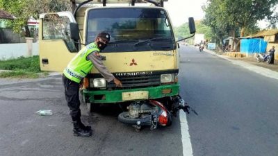 Truk oleng, (Foto: Satlantas Polres Kediri/Tugu Jatim)