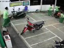 Viral! Video Karyawan Minimarket Basmallah Pasuruan Gagalkan Aksi Maling Motor
