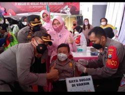 Datangkan Badut, Polres Bojonegoro Gelar Vaksinasi Anak Usia 6-11 Tahun untuk TK Bhayangkari