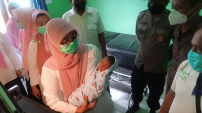 Kondisi bayi mungil berjenis kelamin laki-laki saat ini masih mendapatkan perawatan dari Puskesmas Montong, Tuban.