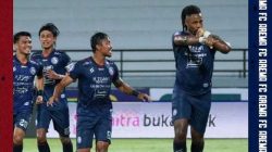 Carlos Fortes Jebol Gawang Persipura, Kini Arema FC di Puncak Klasemen Sementara Liga 1