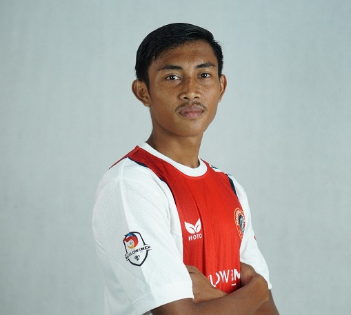 Indra L Suteja pemain yang sebelumnya membela Persid Jember kini masuk skuat Persedikab Kediri.