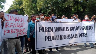 Jurnalis Bojonegoro. (Foto: Mila Arinda/Tugu Jatim)