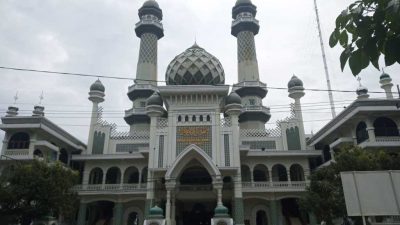 Masjid Agung Jami' Kota Malang. (Foto: Donatus Nur Sungga-Bernadeta Pahu/Tugu Jatim)