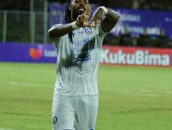 Hajar Persita Tanggerang 2 Gol tanpa Balas, Arema FC Aman di Puncak Klasemen Sementara Liga 1