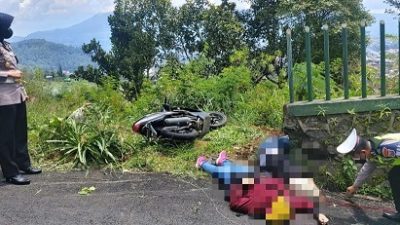 Pasutri yang tewas kecelakaan di Jalan Cempaka Atas, perbatasan Dusun Toyomerto dan Krebet, Desa Pesanggrahan, Kota Batu.