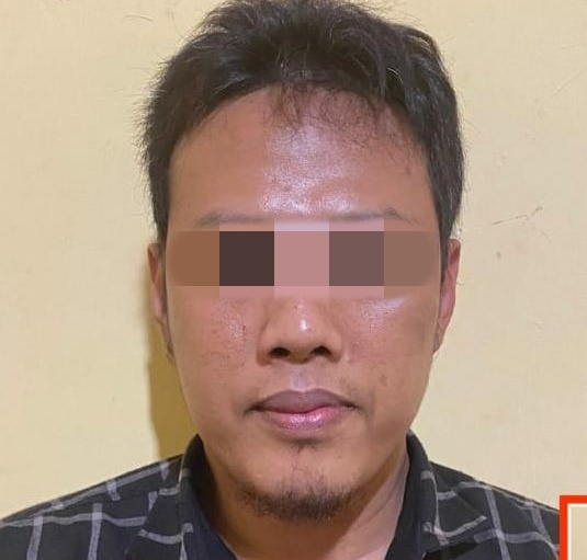 Safiudin (34) ditangkap petugas Polsek Pasuruan Kota karena kedapatan mengedarkan sabu.