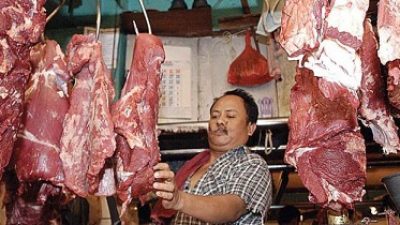 Harga daging sapi di Pasuruan mulai mengalami kenaikan jelang bulan Ramadan.