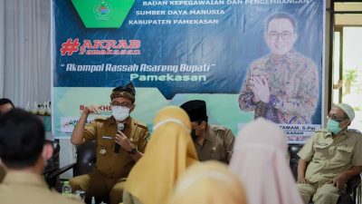 Bupati Pamekasan, Baddrut Tamam, saat berkunjung ke Badan Kepegawaian dan Pengembangan Sumber Daya Manusia, Selasa (8/2/2022).