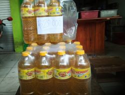 HET Dicabut, Minyak Goreng di Pasar Baureno Bojonegoro Capai Rp25 Ribu Per Liter, Stok Minimarket Kosong