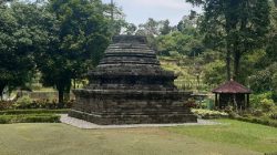 Candi Sumberawan, satu-satunya candi Jawa Timur yang berbentuk stupa