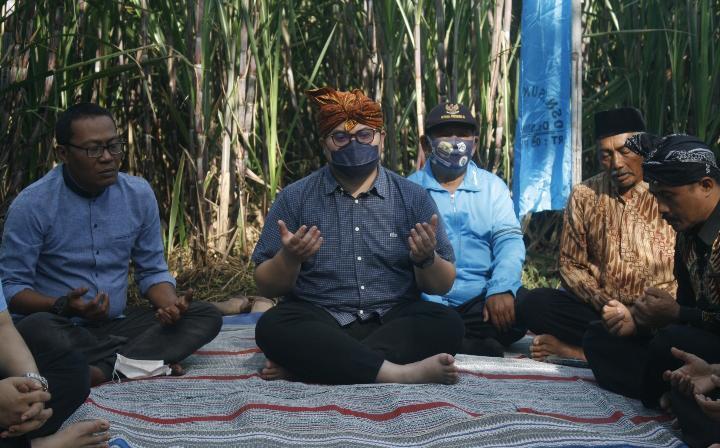 Napak tilas. (Foto: Pipit Syahrodin/Tugu Jatim)