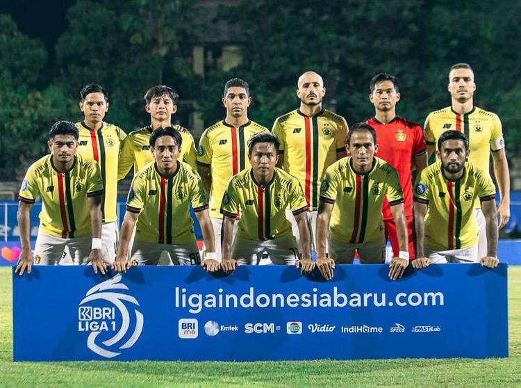 Ilustrasi tim Persik Kediri.