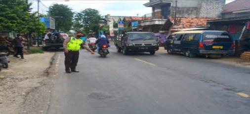 Tiga Orang Alami Luka Usai Honda Vario dan Beat Adu Banteng di Jalan Daendels Tuban