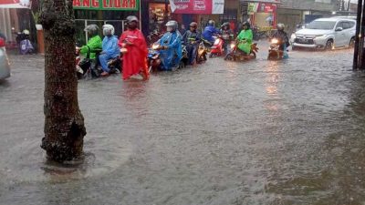 Jalan Raya Sulfat. (Foto: Irham Thoriq/Tugu Malang)