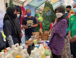 Edukasi Bahaya Sampah Plastik, Ecoton Gelar Pameran Brantas XOXO di Kediri