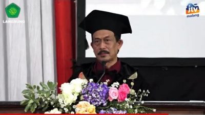 Rektor UIN Malang, Prof Dr H M Zainuddin, MA, saat memberikan sambutan dalam acara wisuda, Kamis (31/3/2022).