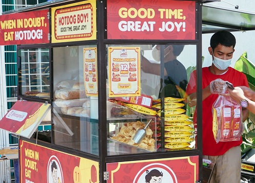 Gerobak Hotdog Boy di Malang.